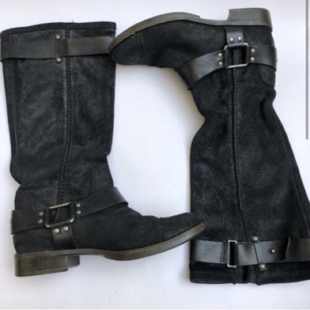 UGG Dree Suede Boots